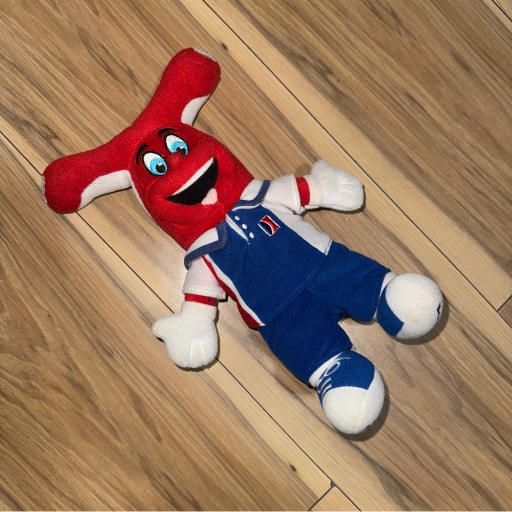Carnival Cruise Plush Fun Ship Freddy  Mascot Doll/Toy